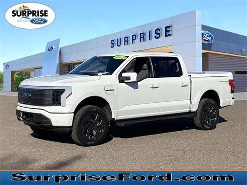 2022 Ford F-150 Lightning LARIAT