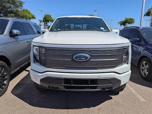 2022 Ford F-150 Lightning LARIAT