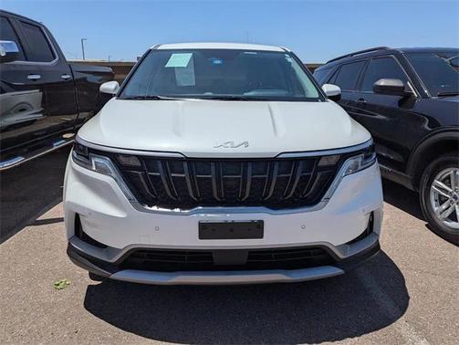 2023 Kia Carnival EX