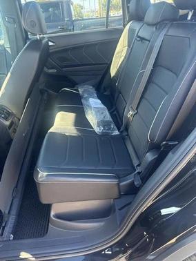 2023 Volkswagen Tiguan 2.0T SEL R-Line 4MOTION