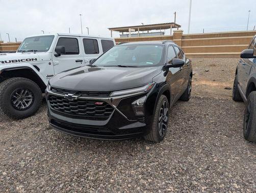 Mosaic Black Metallic 2024 Chevrolet Trax FWD 2RS