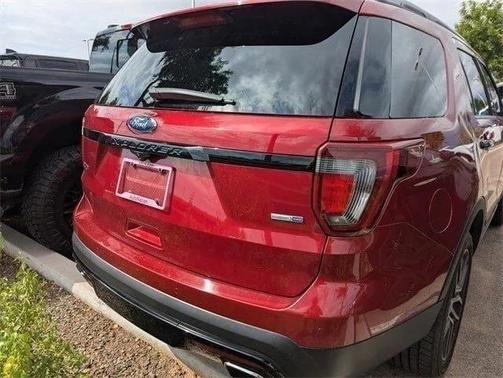 2017 Ford Explorer sport