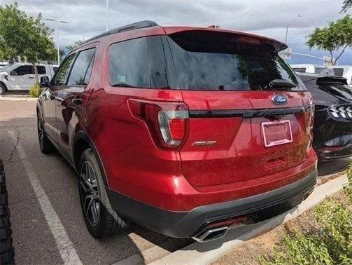 2017 Ford Explorer sport