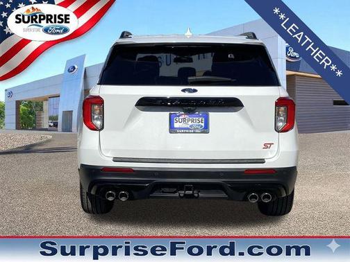Star White Metallic Tri-Coat 2023 Ford Explorer ST