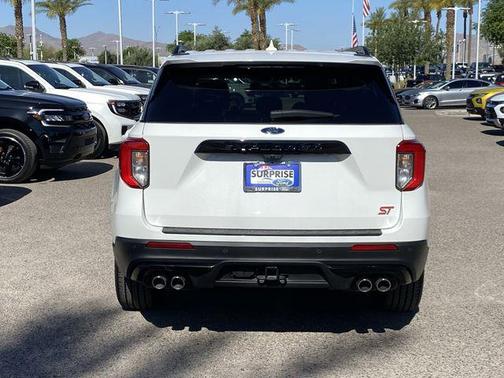 Star White Metallic Tri-Coat 2023 Ford Explorer ST