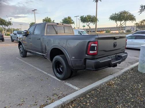 2023 RAM 3500 Limited Crew Cab 4x4 8' Box