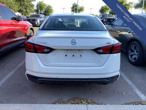 Glacier White 2021 Nissan Altima SR FWD