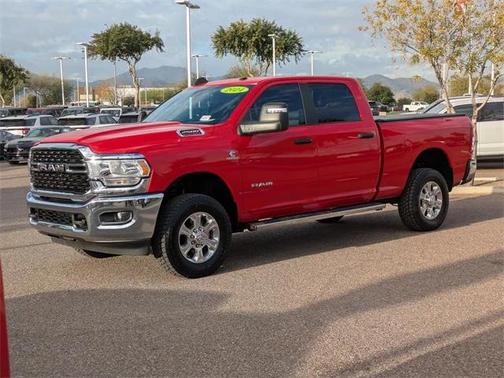 2024 RAM 2500 Big Horn Crew Cab 4x4 6'4' Box