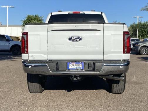 Oxford White 2024 Ford F-150 Lariat