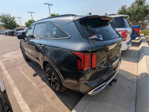 2022 Kia Sorento SX