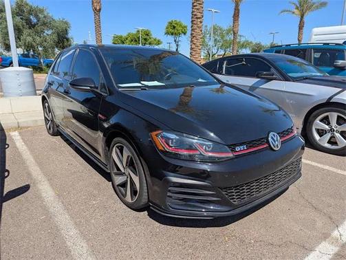 2018 Volkswagen Golf GTI 2.0T S 4-Door