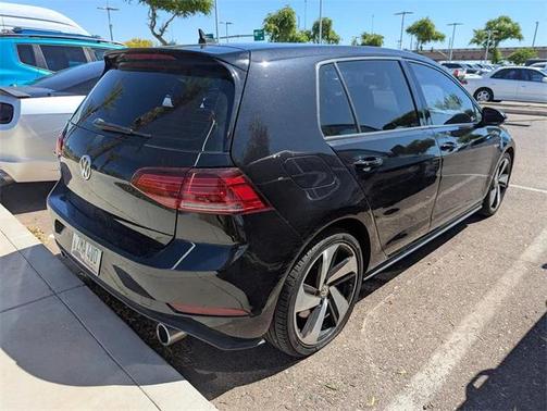 2018 Volkswagen Golf GTI 2.0T S 4-Door