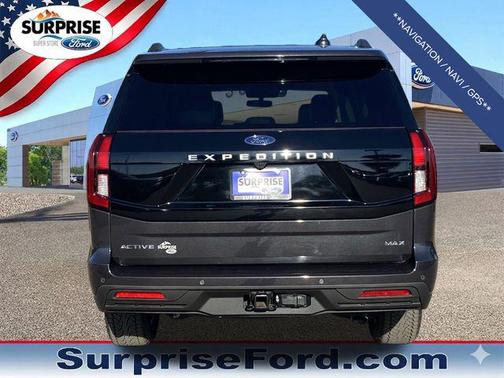Dark Matter Gray Metallic 2025 Ford Expedition Max Active 4x2