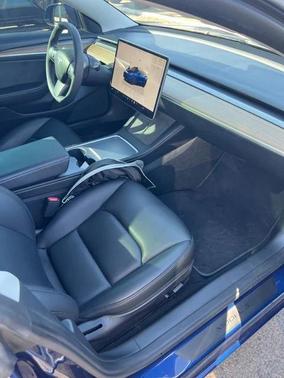 2023 Tesla Model 3 Performance