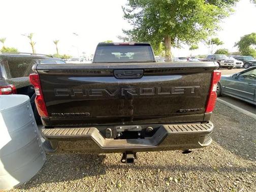 2023 Chevrolet Silverado 2500 Custom
