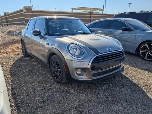 2017 MINI Hardtop Cooper