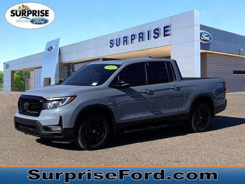 Sonic Gray Pearl 2022 Honda Ridgeline Black