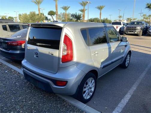 2013 Kia Soul +