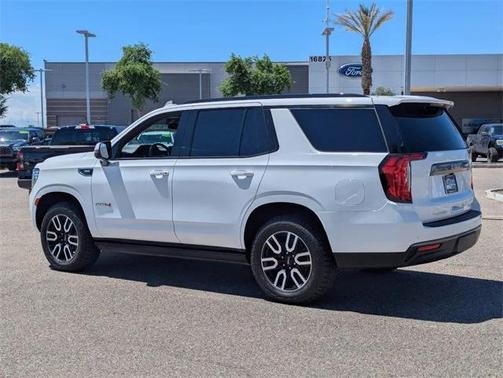 2021 GMC Yukon 4WD AT4