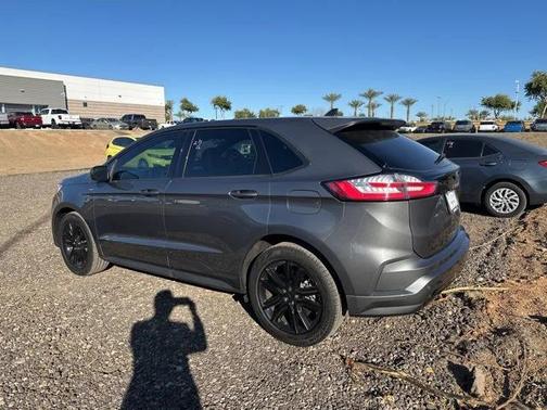 2024 Ford Edge ST Line