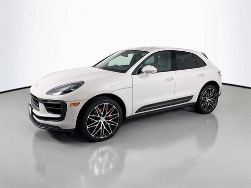 2022 Porsche Macan 