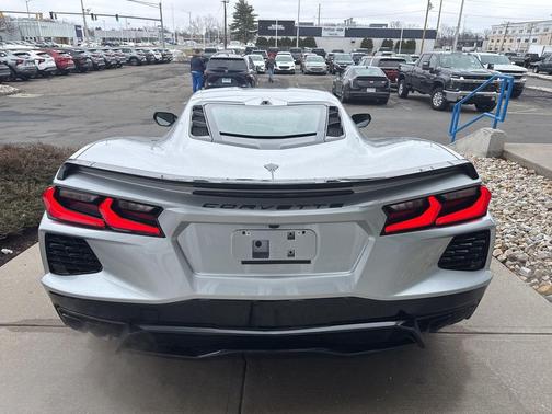 2026 Chevrolet Corvette Stingray w/2LT