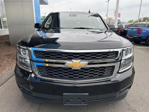 Black 2018 Chevrolet Suburban LT