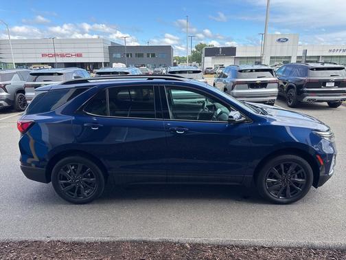 2023 Chevrolet Equinox AWD RS