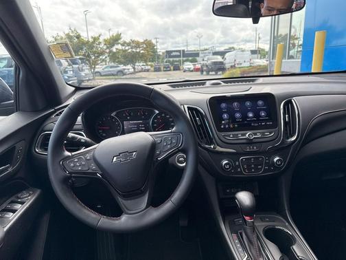 2023 Chevrolet Equinox AWD RS