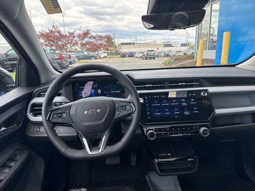 Marina Blue Metallic 2027 Chevrolet Bolt RS