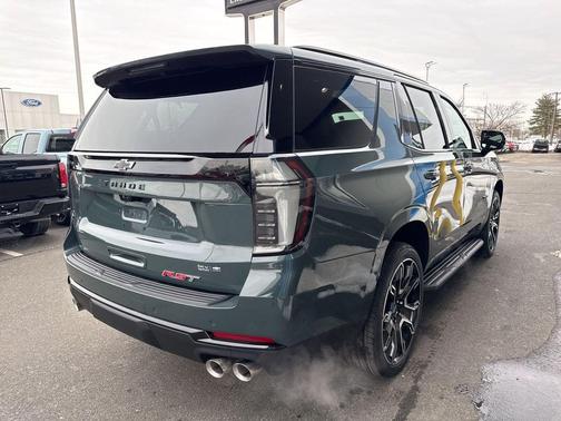 2026 Chevrolet Tahoe 4WD RST