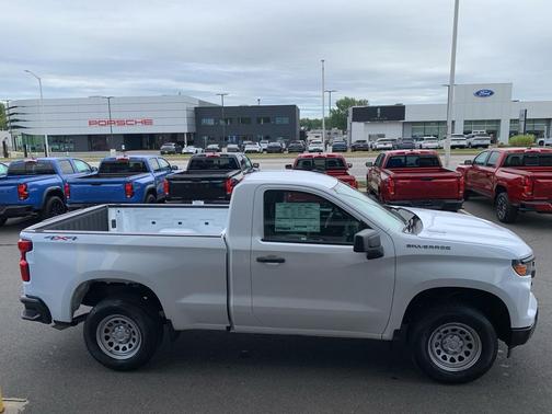 2025 Chevrolet Silverado 1500 WT