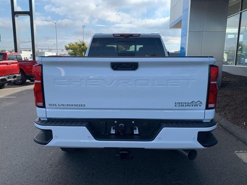2025 Chevrolet Silverado 2500 High Country