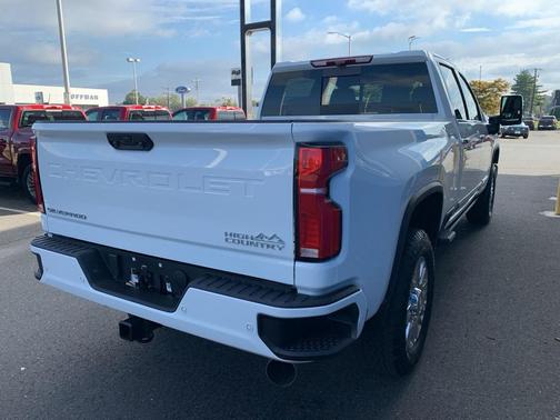 2025 Chevrolet Silverado 2500 High Country