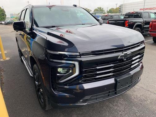 2025 Chevrolet Tahoe 4WD RST