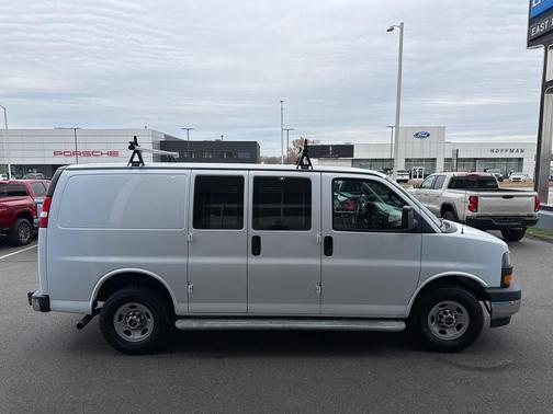2017 GMC Savana 2500 Work Van