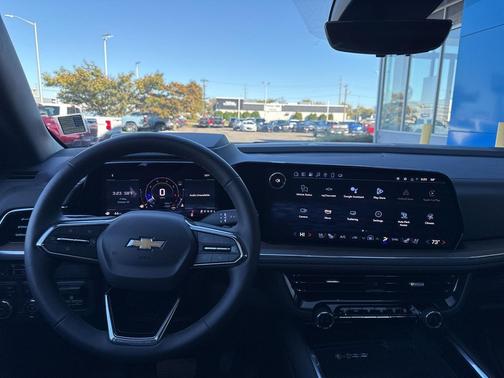 2025 Chevrolet Suburban 4WD High Country