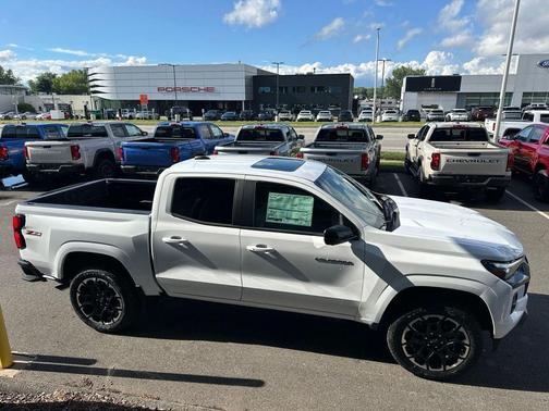 Summit White 2026 Chevrolet Colorado Z71