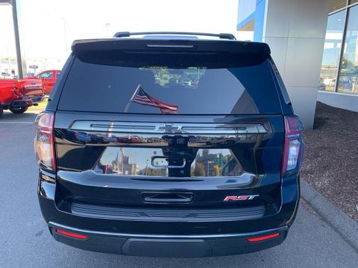 2022 Chevrolet Tahoe 4WD RST