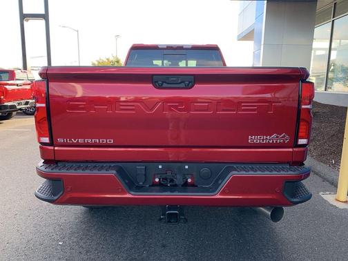 2025 Chevrolet Silverado 2500 High Country