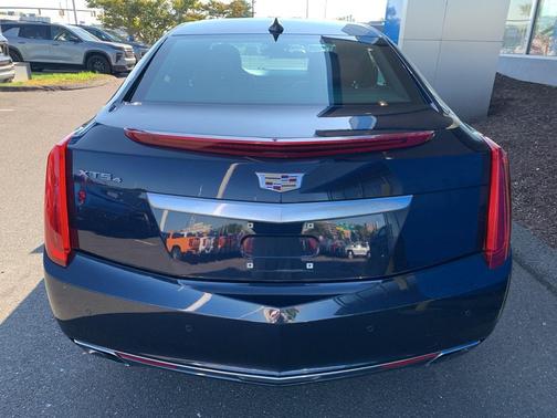 2016 Cadillac XTS Luxury
