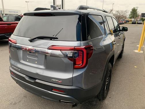 2021 GMC Acadia AWD AT4