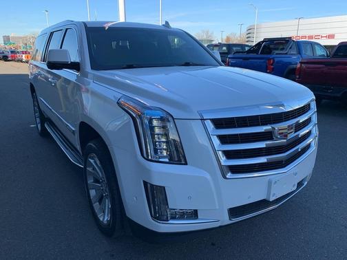 2017 Cadillac Escalade ESV Standard