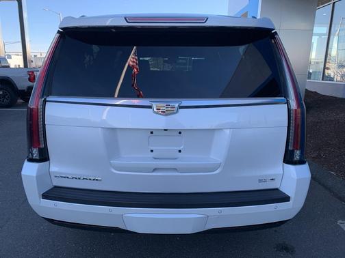 2017 Cadillac Escalade ESV Standard