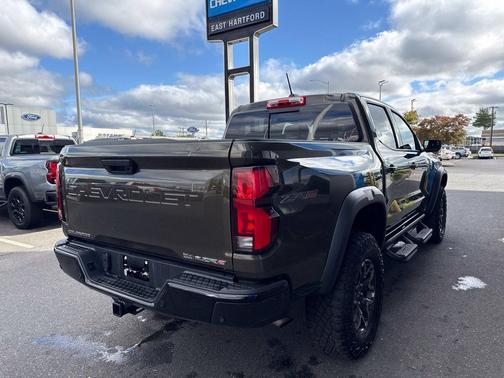 Harvest Bronze Metallic 2024 Chevrolet Colorado ZR2
