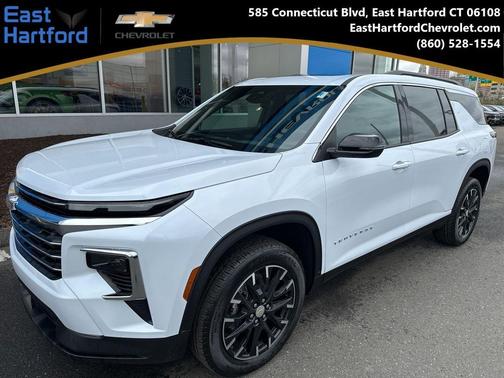 Polar White Tricoat 2026 Chevrolet Traverse LT