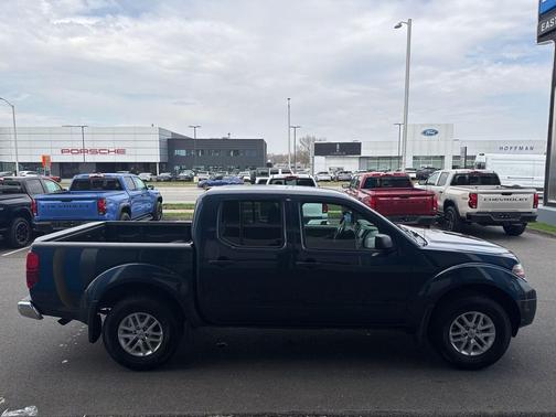 Arctic Blue Metallic 2019 Nissan Frontier SV
