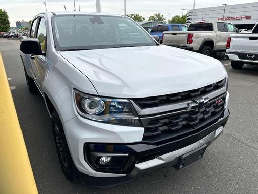 Summit White 2022 Chevrolet Colorado Z71