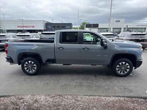 2025 Chevrolet Silverado 2500 Custom