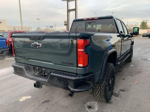 2026 Chevrolet Silverado 2500 Crew Cab, Standard Bed, XR2, 4WD